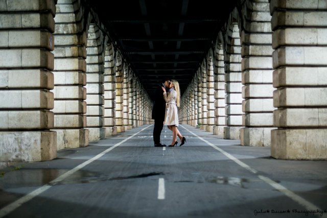 seance-photo-couple-paris-nuit-julie-becam (29)