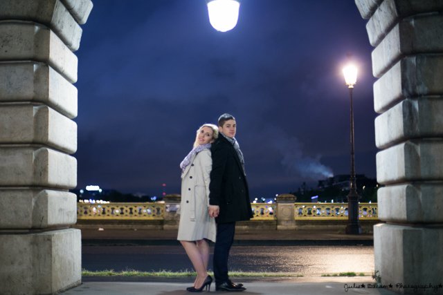 seance-photo-couple-paris-nuit-julie-becam (30)
