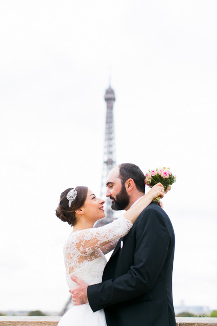 Mariage chic décontracté à Paris / photographe Tiara photographie / publié sur le blog withalovelikethat.fr