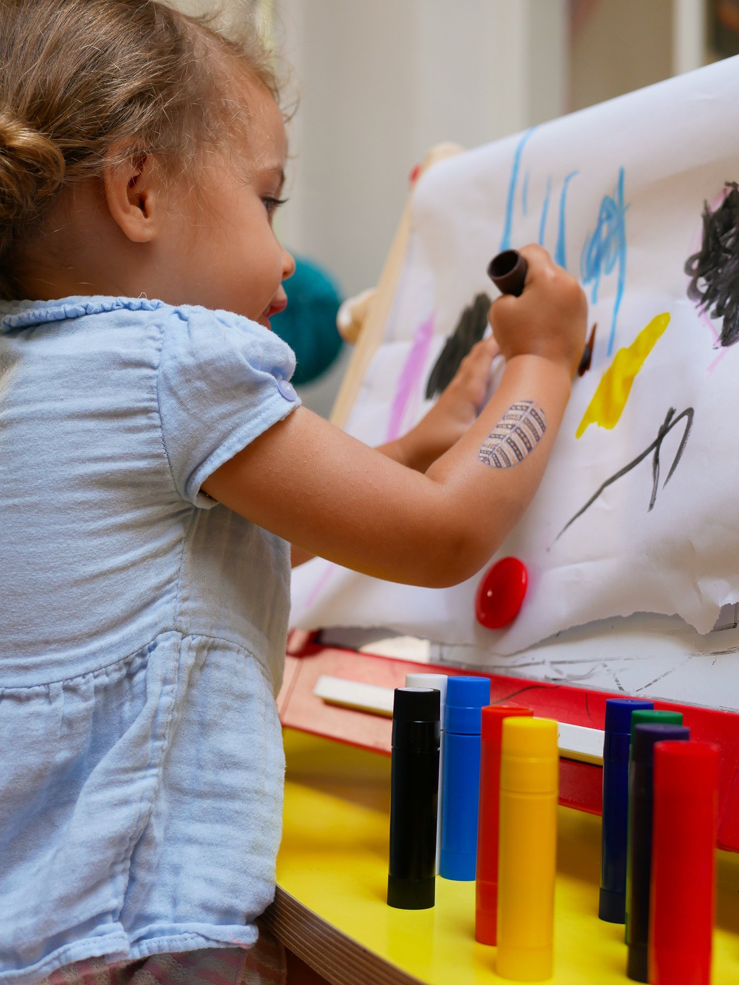 developper la créativité chez son enfant, pourquoi et comment? par the happy now
